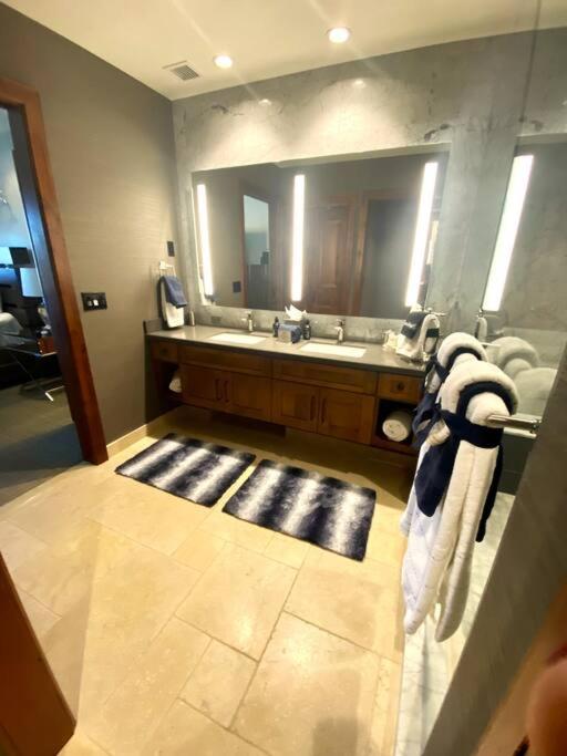 Ski In/Out - Zalanta - Great Location- 2 Hot Tubs - Heated Pool سووث لاك تاهوي المظهر الخارجي الصورة